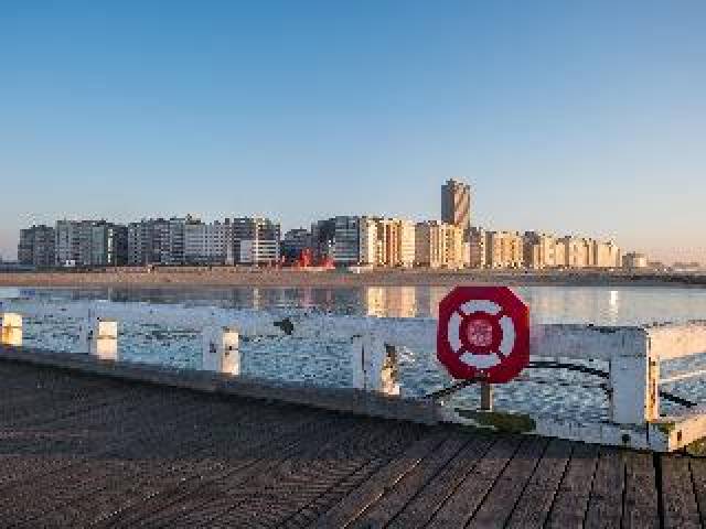 Desportos y Entretenimento