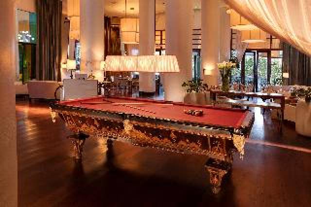 Desportos y Entretenimento