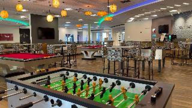Desportos y Entretenimento