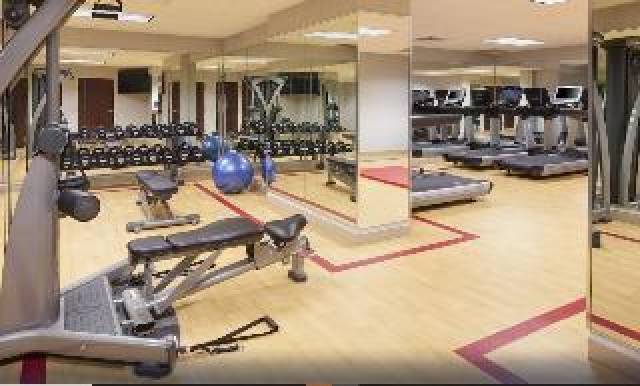 Desportos y Entretenimento