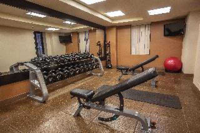 Desportos y Entretenimento