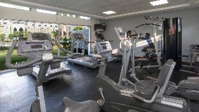 Desportos y Entretenimento