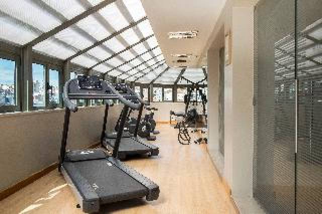 Desportos y Entretenimento