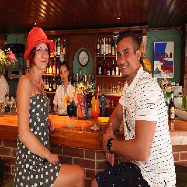 Bar