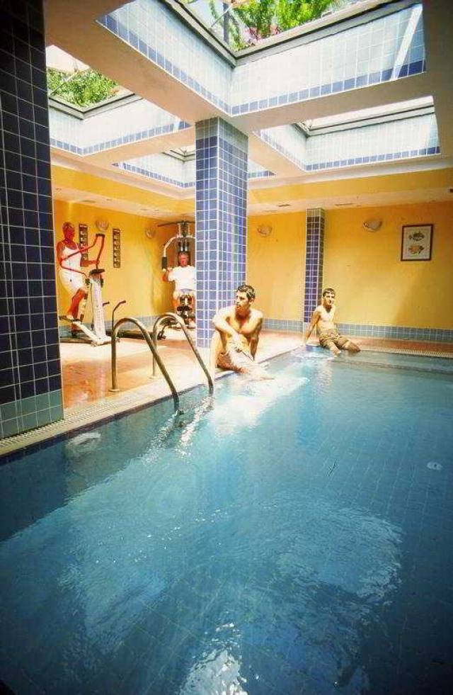 Piscina