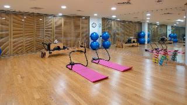 Desportos y Entretenimento