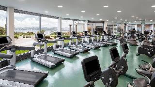 Desportos y Entretenimento