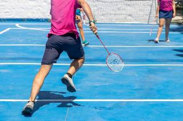 Desportos y Entretenimento