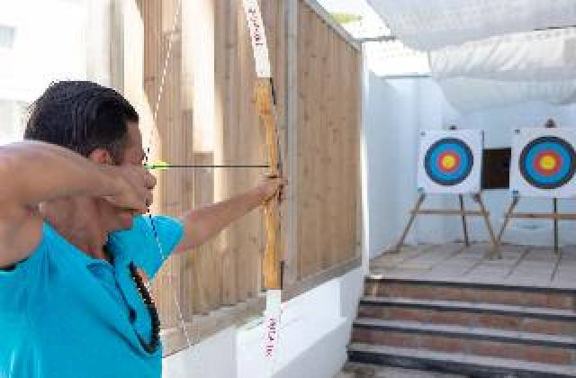 Desportos y Entretenimento