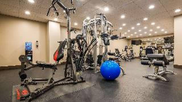 Desportos y Entretenimento