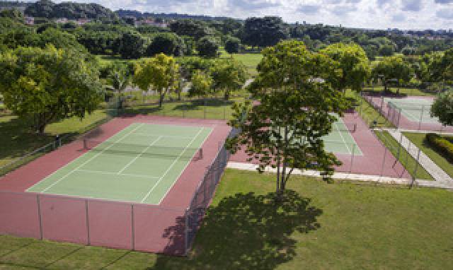 Desportos y Entretenimento