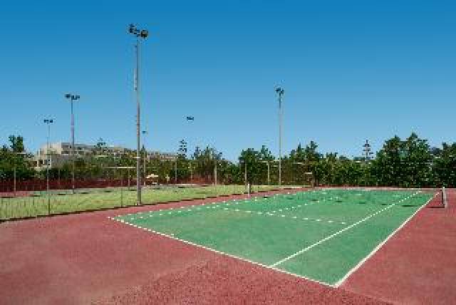 Desportos y Entretenimento