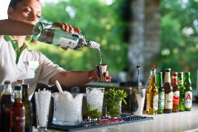 Bar