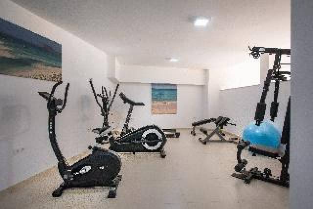 Desportos y Entretenimento