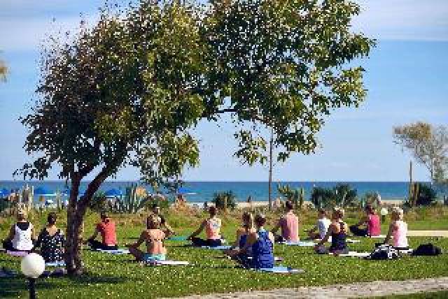 Desportos y Entretenimento