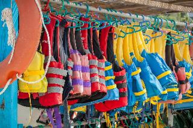 Desportos y Entretenimento
