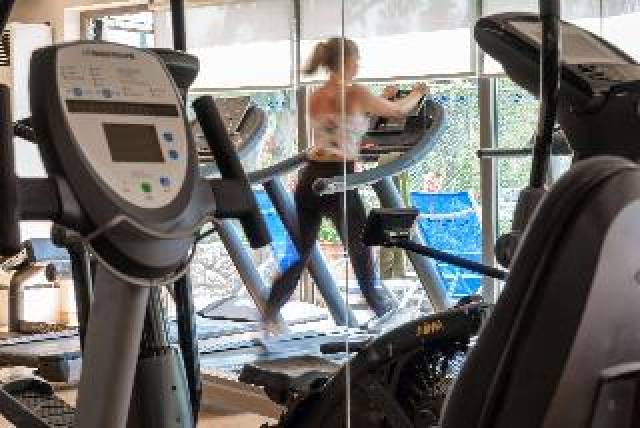 Desportos y Entretenimento