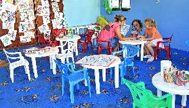 Desportos y Entretenimento