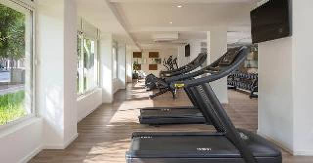 Desportos y Entretenimento