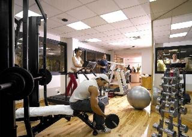 Desportos y Entretenimento