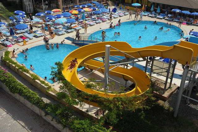 Piscina