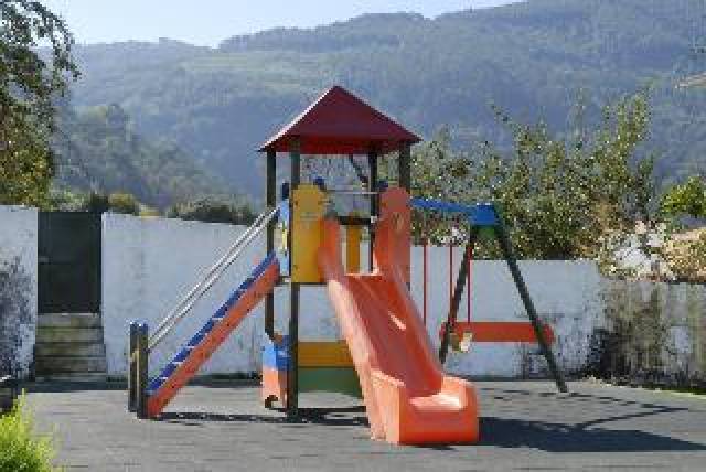 Desportos y Entretenimento