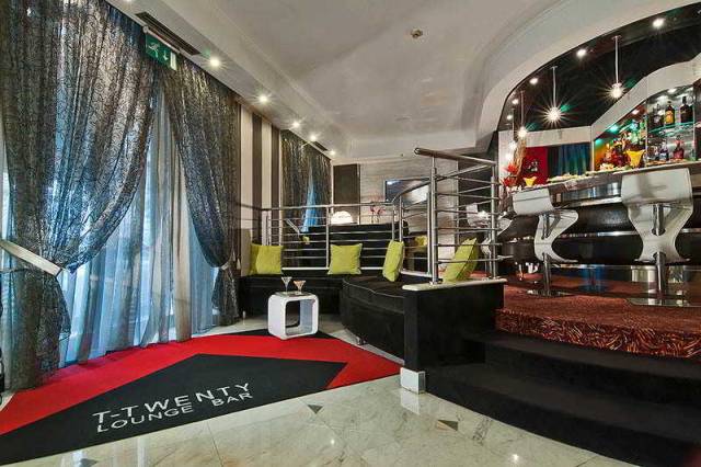 Bar