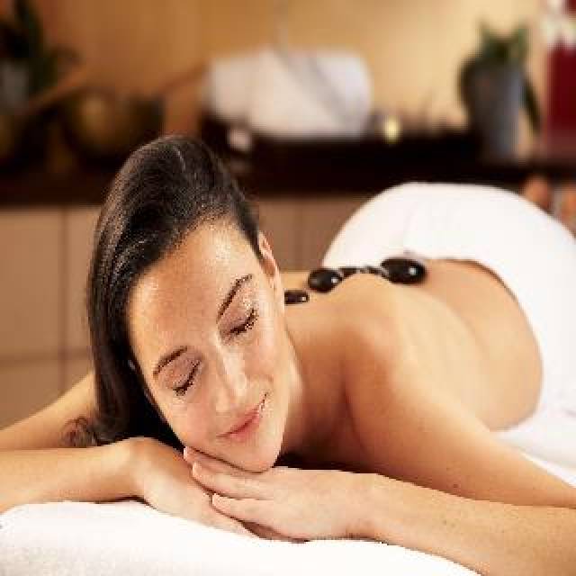 Desportos y Entretenimento