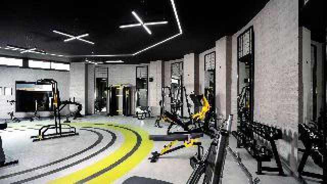Desportos y Entretenimento