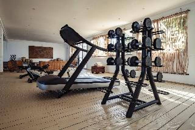 Desportos y Entretenimento