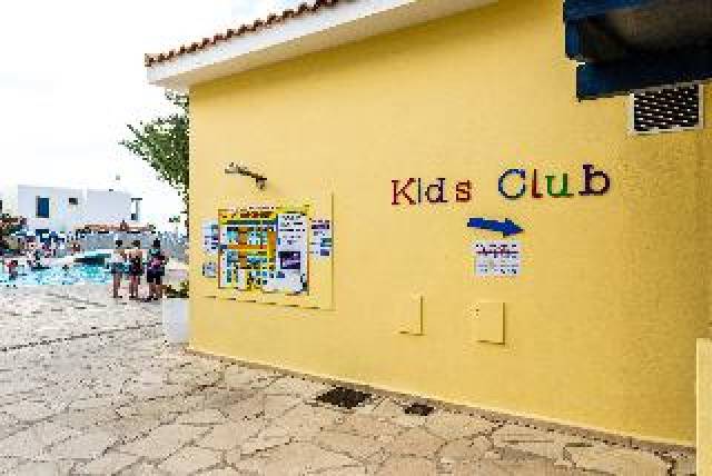 Desportos y Entretenimento