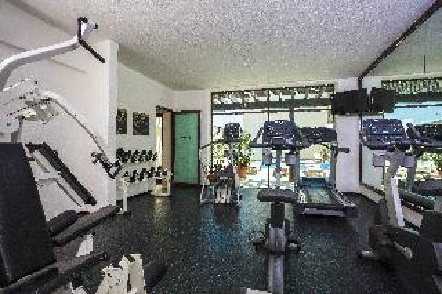 Desportos y Entretenimento