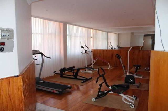 Desportos y Entretenimento