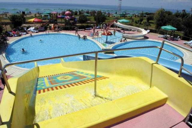Piscina