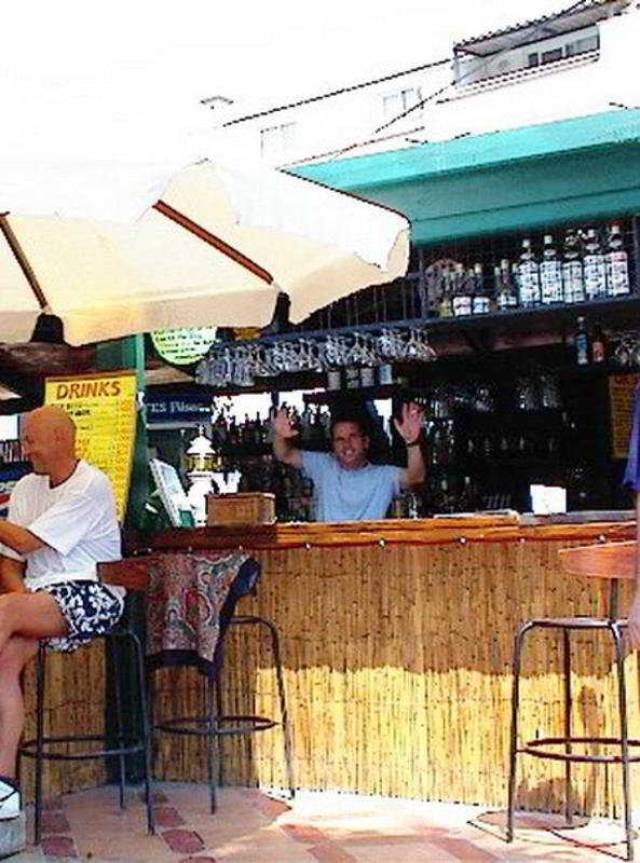 Bar