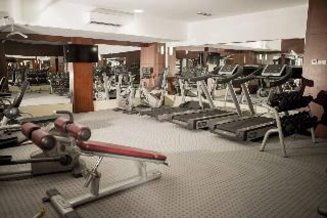 Desportos y Entretenimento
