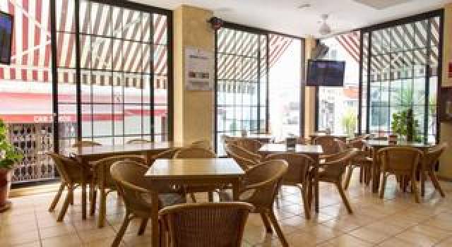 Bar