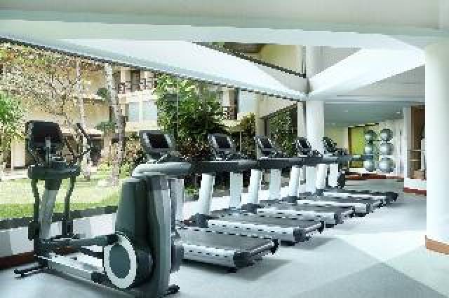 Desportos y Entretenimento