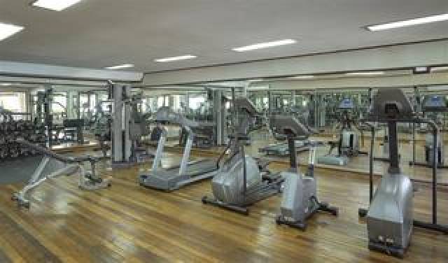Desportos y Entretenimento