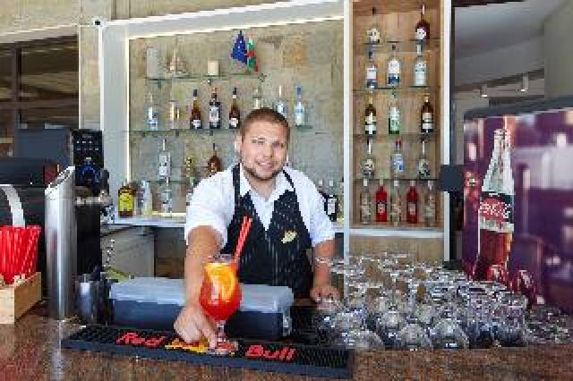 Bar