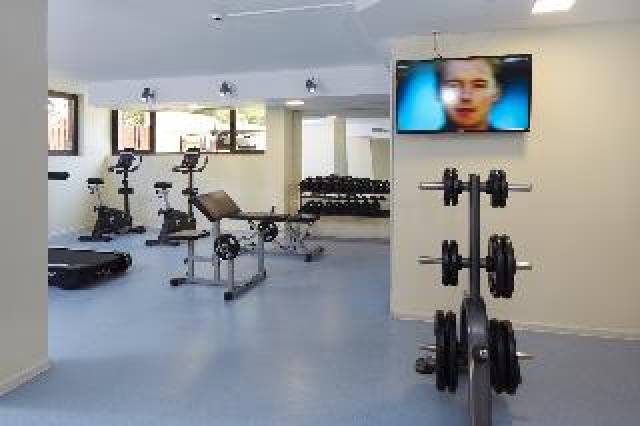 Desportos y Entretenimento