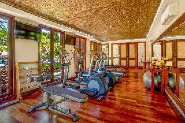 Desportos y Entretenimento