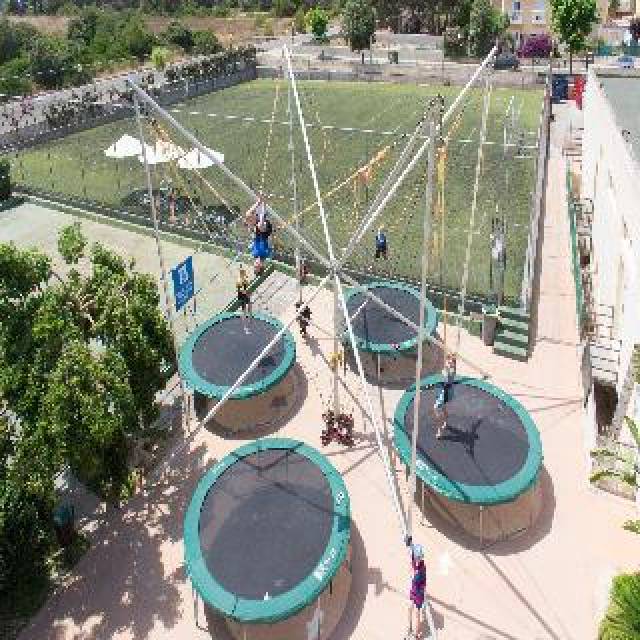Desportos y Entretenimento