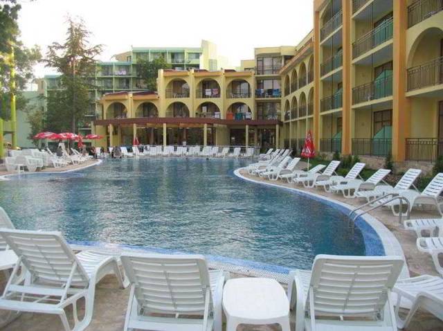 Piscina