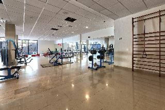 Desportos y Entretenimento