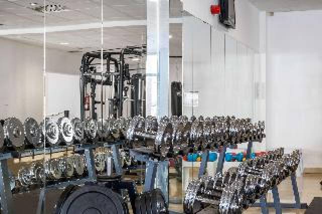 Desportos y Entretenimento