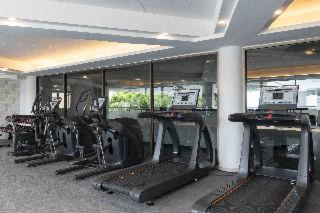 Desportos y Entretenimento