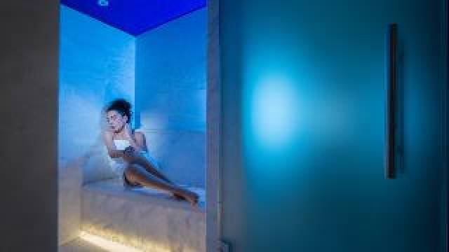 Desportos y Entretenimento