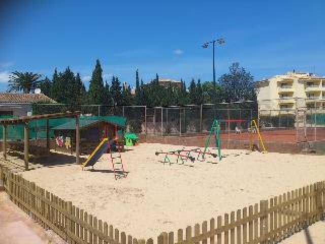 Desportos y Entretenimento