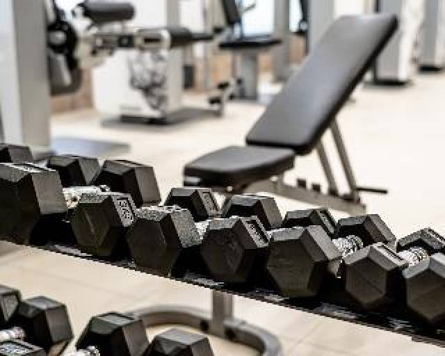 Desportos y Entretenimento